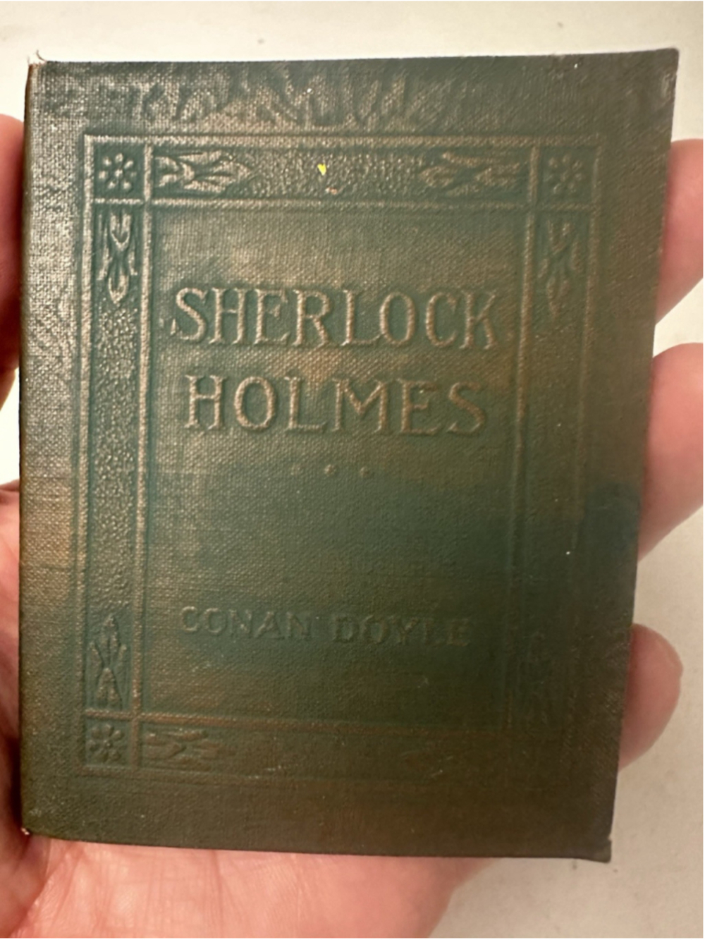 Vintage Little Leather Library Tales of Sherlock Holmes Sir Arthur Conan Doyle